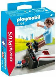 Playmobil 9094 Special Plus Skateboarder with Ramp Toy Set