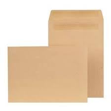Opportunity Manilla C4 Envelopes Self Seal 90gsm (Pack of 25) Plain