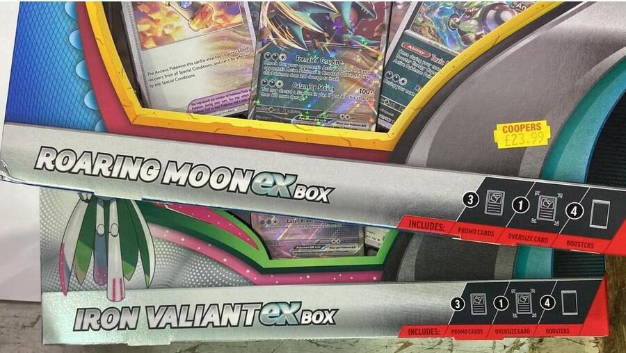 POKEMAN Trading card game, Roaring Moon EX Box